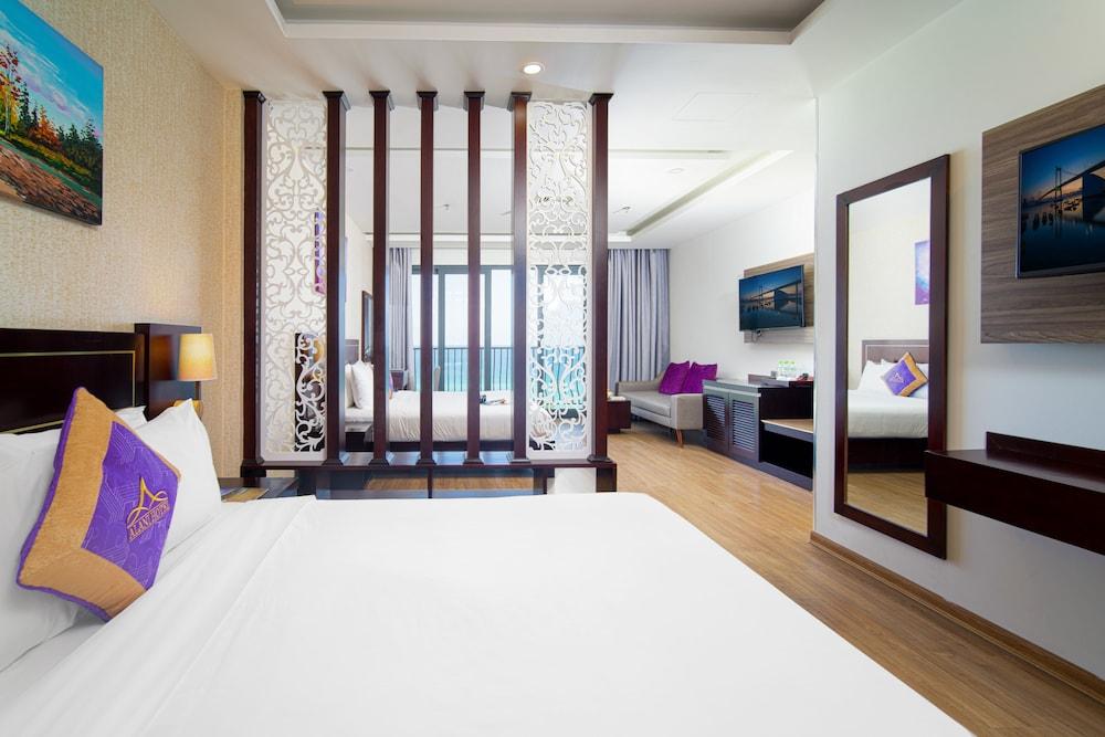 Khách Sạn&spa Alani Khách sạn 4*