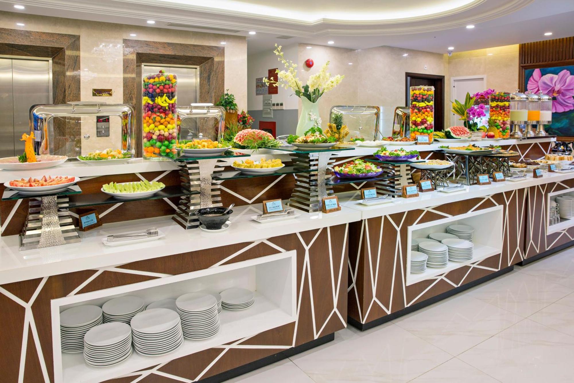 Khách sạn Khách Sạn&spa Alani 4*